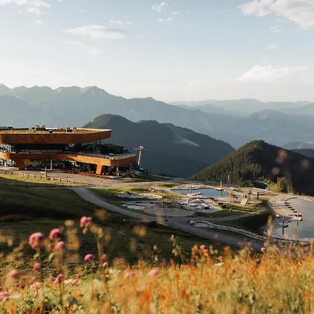 Apartamento Sportlodge' Mountain - Natural Pool, Whirlpool & Sauna By Alpenluxus *