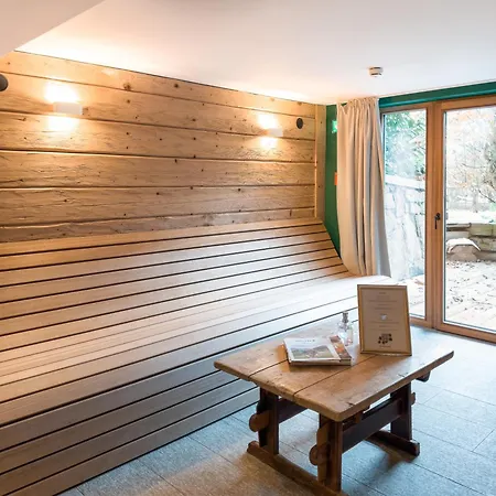 Mountain - Balcony & Sauna Access Casa de Férias Kleinboden