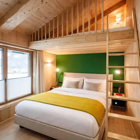 Dom wakacyjny Mountain - Balcony & Sauna Access *
