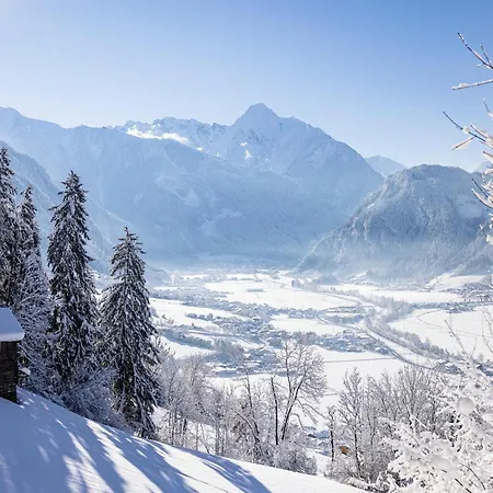 Dom wakacyjny Mountain - Balcony & Sauna Access